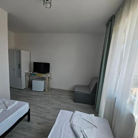 естрела Hotel *